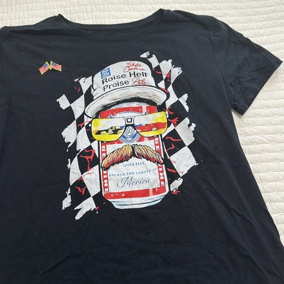 NWOT raise hell, praise Dale t shirt - Picture 2 of 4